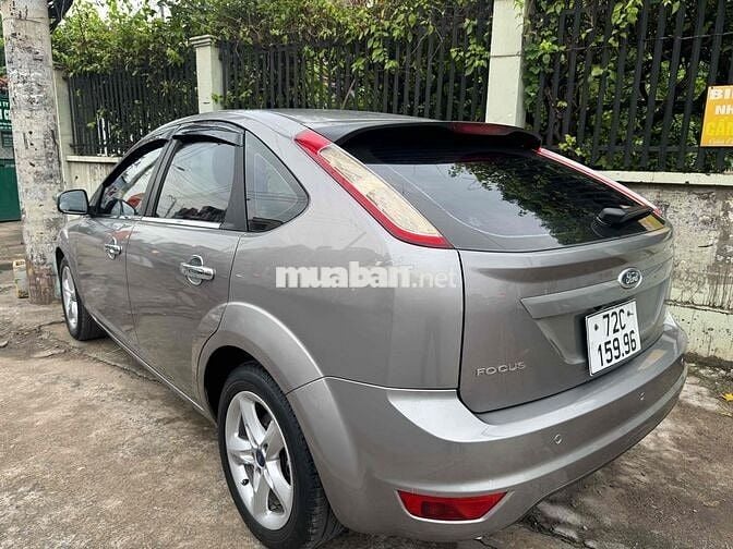 focus 2012 số tự động xe gia đình