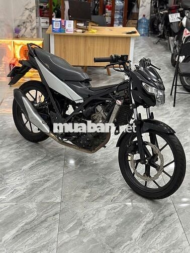 Suzuki Raider màu đen 150Fi đen bạc máy cực bóc