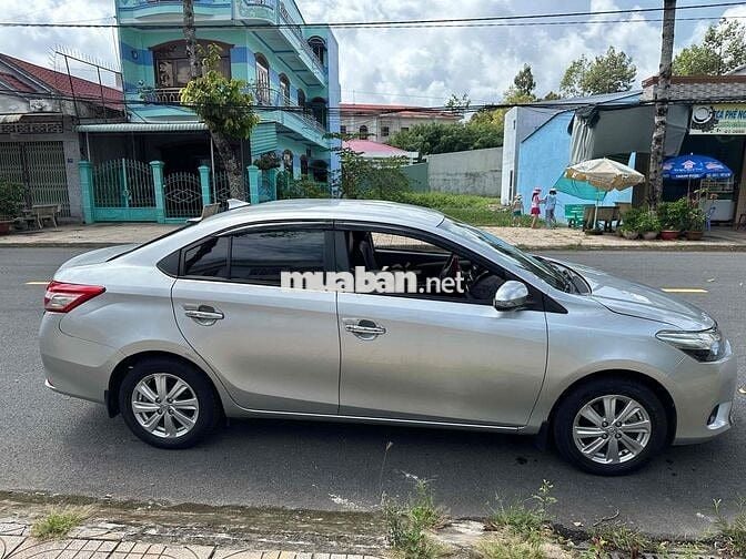 xe gia đình bán vios G AT 2016 zin