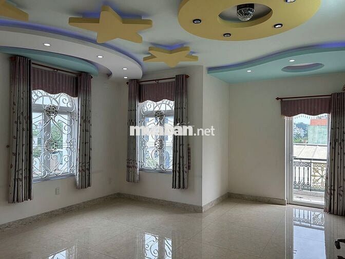 HCM-Bình Tân-Cho thuê nhà Biệt Thự 560m2 Tân Tạo, gần khu Tên Lửa