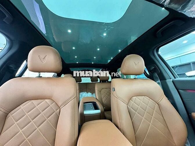 VINFAST VF9 PLUS LĂN BÁNH CHỈ 1.5 TỶ, CÒN GIẢM
