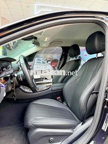 MERCEDES-BENZ E200 Exclusive  dkld 2025 13.000 km