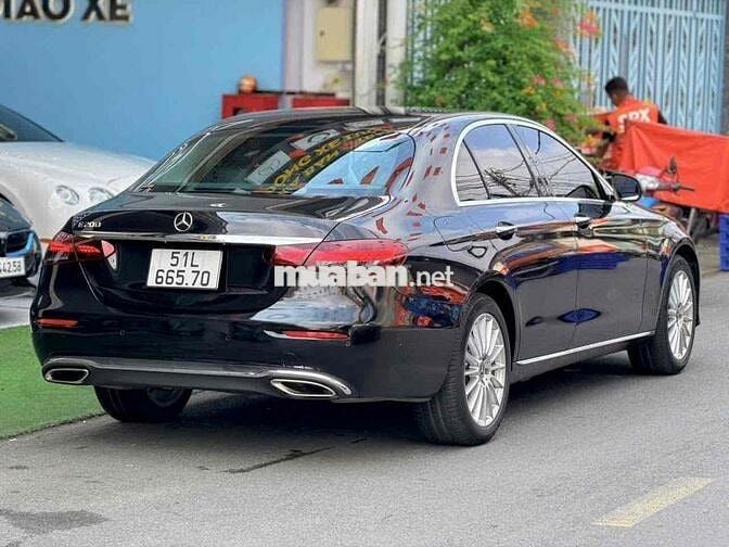 MERCEDES-BENZ E200 Exclusive  dkld 2025 13.000 km