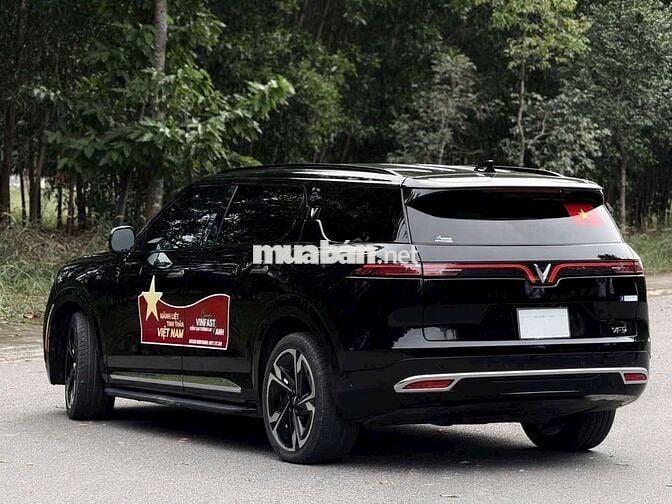 VINFAST VF9 PLUS LĂN BÁNH CHỈ 1.5 TỶ, CÒN GIẢM