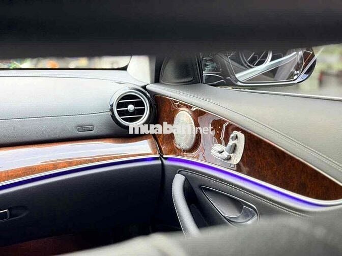 MERCEDES-BENZ E200 Exclusive  dkld 2025 13.000 km