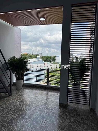 Nhà 1/ Tx33 Sân Xe Hơi 4Pn Sân Thượng Sân Xe Hơi