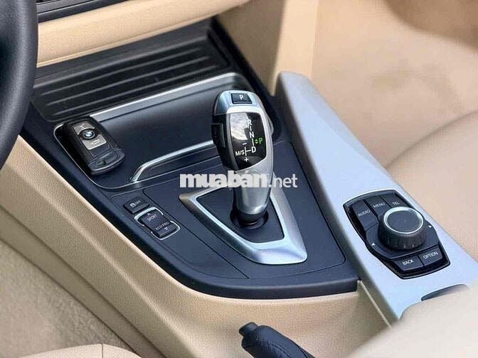 BMW 428i CONVERTIBLE odo 17.000km model 2016