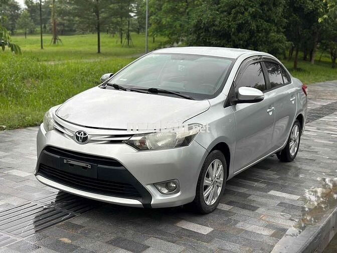 Cần bán Vios E 2017 MT Bạc Full Đồ