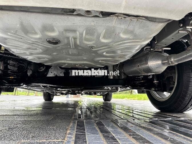 Cần bán Vios E 2017 MT Bạc Full Đồ