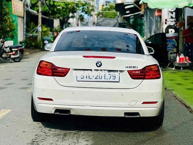 BMW 428i CONVERTIBLE odo 17.000km model 2016