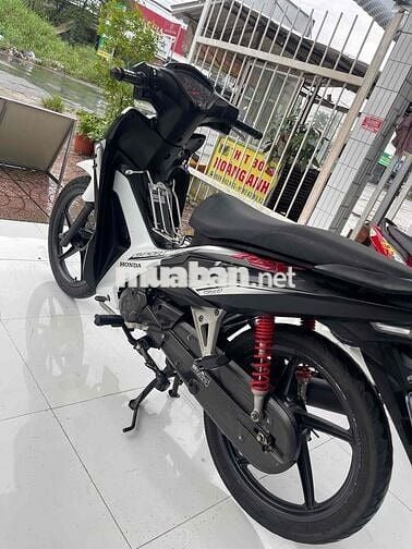 Rsx 2022 xe đeph trắng sport bảng đặc biệt biển 83