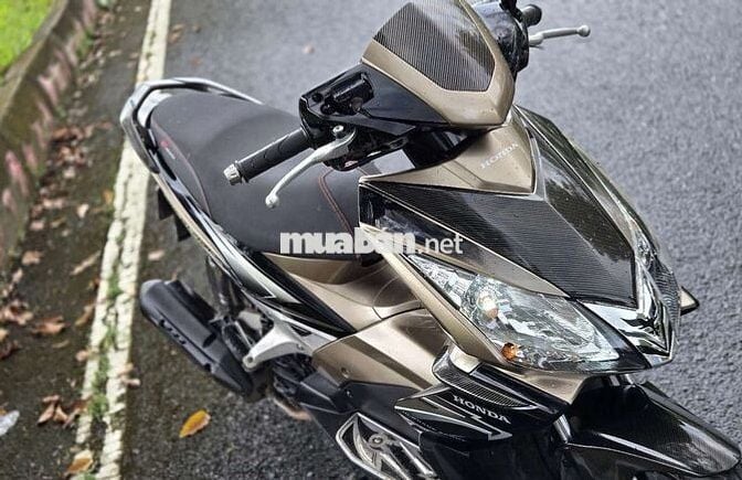 Em bán chiếc airblade Thái Fi đời 2010