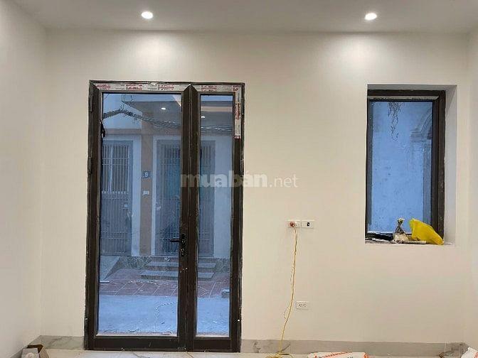 Bán nhà ngõ 58 Đường Láng, 61.6m2x 4 tầng, 1 tum, MT 6.8m