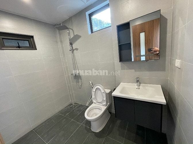 Bán nhà ngõ 58 Đường Láng, 61.6m2x 4 tầng, 1 tum, MT 6.8m