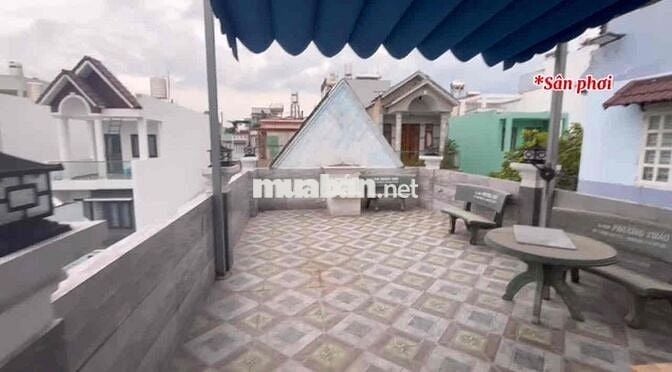 nhà hẻm Phạm Đăng Giảng, 4x17, 1trệt2lầu, 3PN-có nội thất, giếng trời