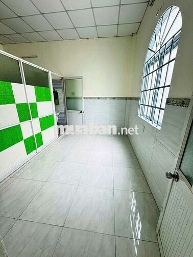 Nhà cho thuê Mặt Tiền Kinh Doanh, Hiệp Tân (2PN 2WC) gần trường học