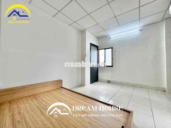 CHDV MỚI GẦN ĐH VĂN HIẾN VÀ NGÃ TƯ BỐN XÃ CÓ BAN CÔNG RIÊNG - FULL NT