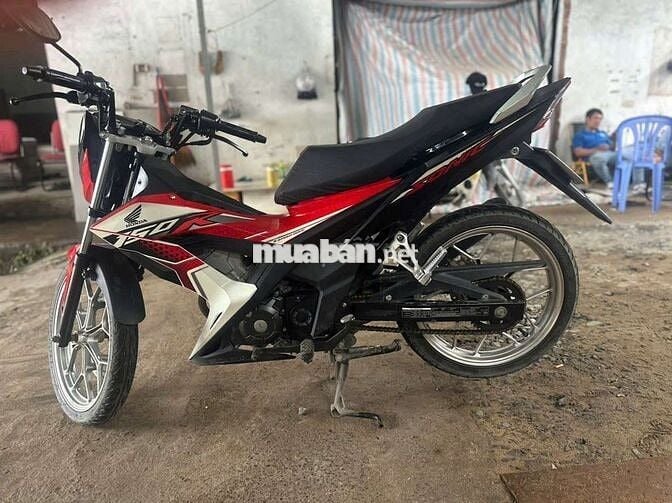 Cần tiền nên bán sonic 150 chính chủ biển tp