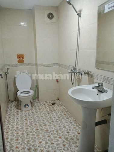 Cho thuê phòng trọ ngõ 195 Quang Trung, Hà Đông đồ giường tủ điều hoà 