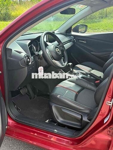 Mazda 2 ,đời 20016, bản full  máy sô zin.