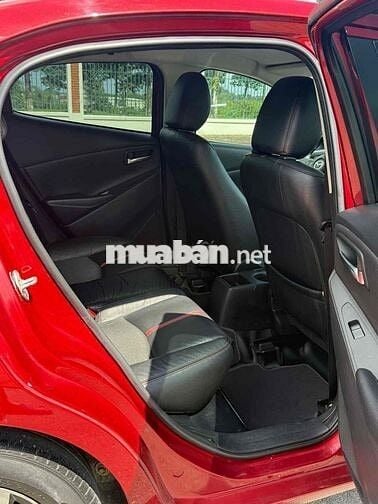 Mazda 2 ,đời 20016, bản full  máy sô zin.