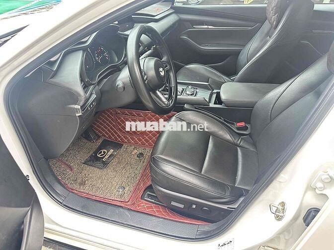 MAZDA3 1.5AT LUXURY SX 2022