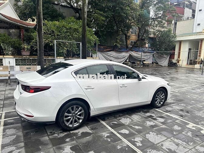 MAZDA3 1.5AT LUXURY SX 2022