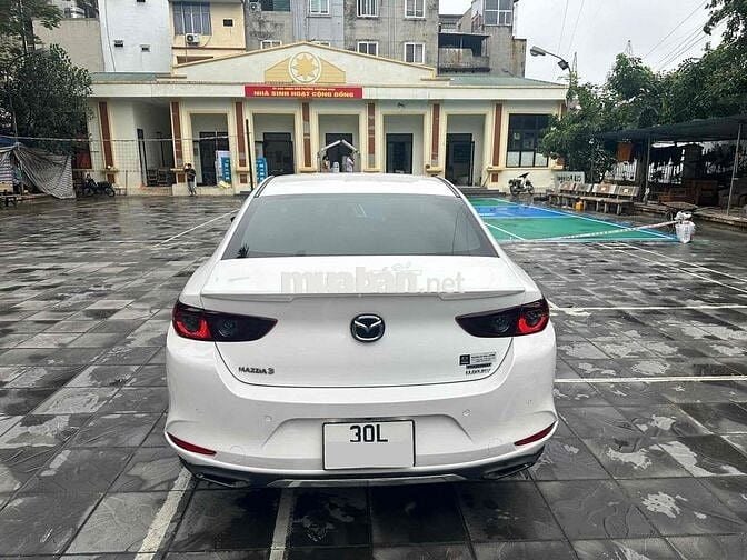 MAZDA3 1.5AT LUXURY SX 2022