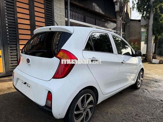 Em càn bán KIA MORNING AT 2019