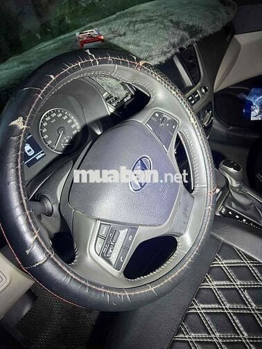 Bán xe ga đình ít sử dụng Hyundai Accent 2020