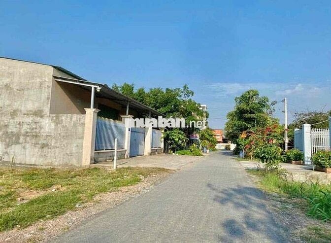 Đất thổ vườn Phước Vĩnh An Củ Chi 578m2 có 300m thổ Shr MT 12m