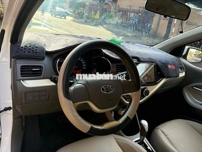 Em càn bán KIA MORNING AT 2019