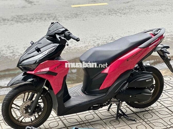 VARIO 125 2024 đk 2025; XE LƯỚT ĐẸP ODO 1.8k km