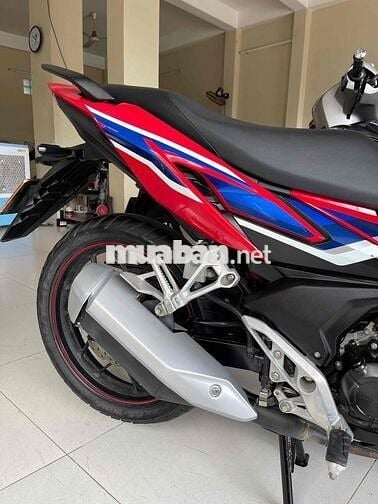 winer x . thắng abs . máy zin im . áo đẹp