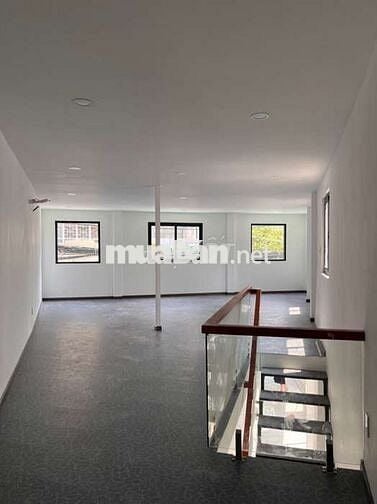 MẶT TIỀN GỐC - NGUYỄN TRỌNG TUYỂN - NGANG 8M