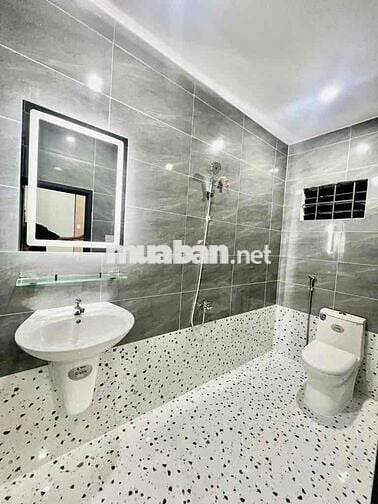 Hẻm Xe Hơi Thông | Dương Quảng Hàm - Emart Phan Văn Trị | Sẵn Nội Thất