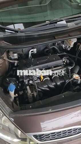Kia Rio Hatchback 2015 số tự động màu nâu