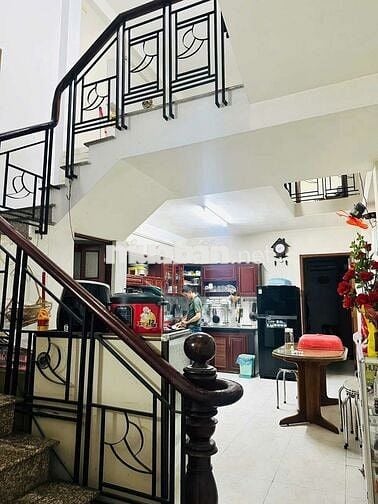 Cho thuê mặt tiền hiệp Thành Q12