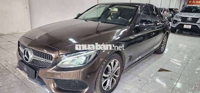 Mercedes-Benz C200 W205 2.0 AT 2017 Nâu