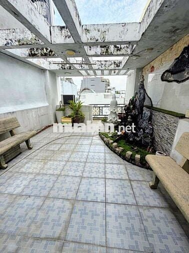 Ngay CV Làng Hoa, Hẻm 7m, nhà 4 Tầng 4 PN