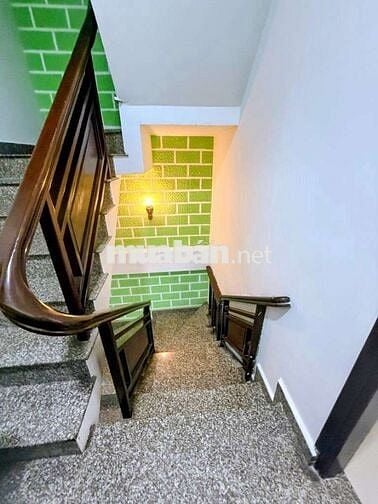 Ngay CV Làng Hoa, Hẻm 7m, nhà 4 Tầng 4 PN