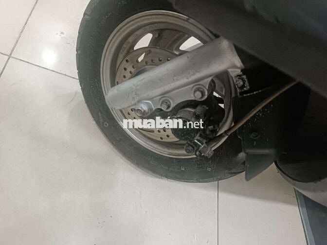 Xe máy SYM Attila màu đỏ, 10000km