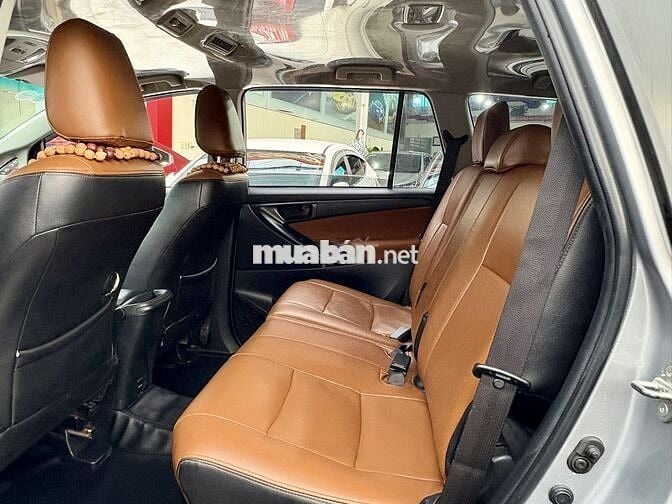 Toyota Innova 2017 2.0E - 94000 km