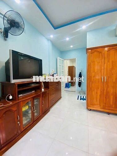 Nhà phố 3 tầng 5m x 20m. Mặt tiền Đường Nhựa Thới An 19A