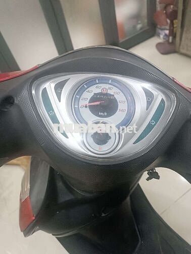 Xe máy SYM Attila màu đỏ, 10000km