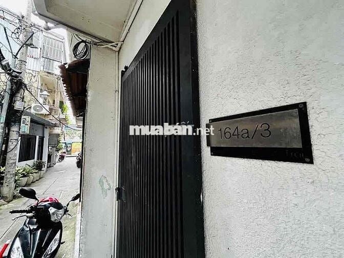 NGUYÊN CĂN PHÚ NHUẬN FULL NỘI THẤT SÁT MẶT TIỀN