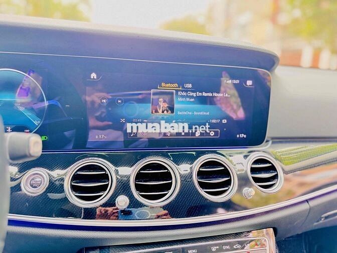 Mercedes E180 UP E300 2021