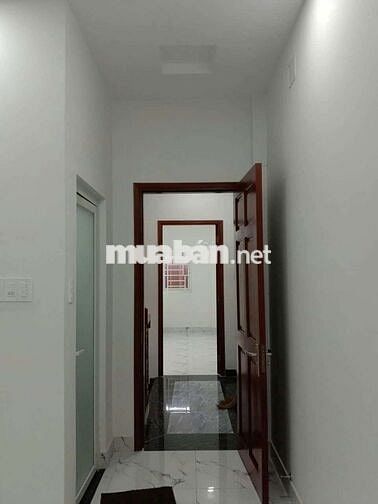 Nhà hướng Tây.mới 100%.gần chợ Bình Thành.trường Ngô Quyền