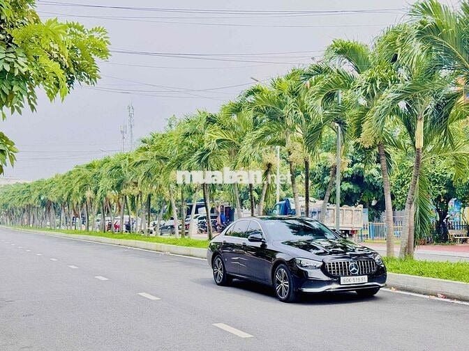 Mercedes E180 UP E300 2021