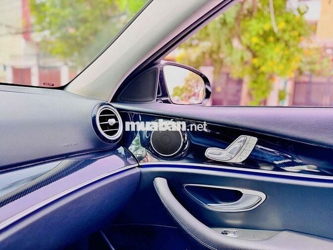 Mercedes E180 UP E300 2021